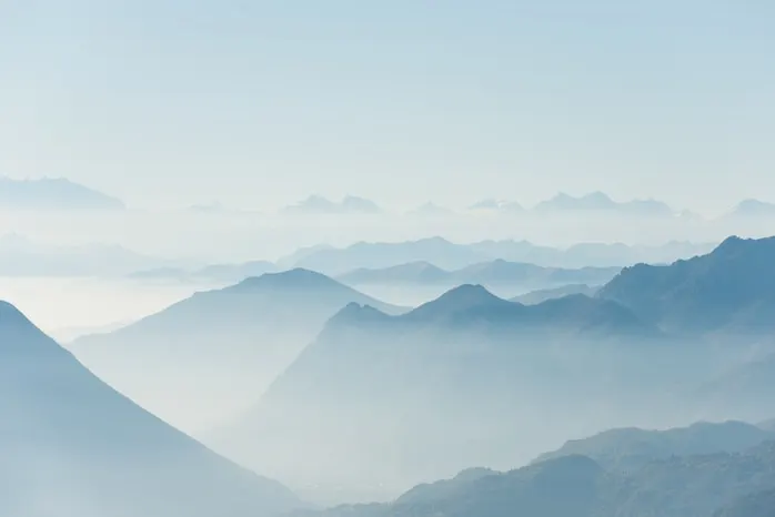 Mountain View, Above the Cloud